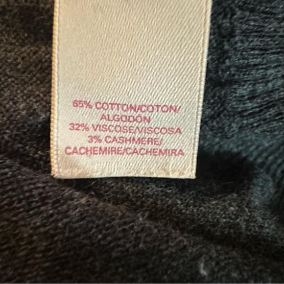 Victoria’s Secret oversized cowl/turtleneck sweater size XS/TP - Picture 10 of 10